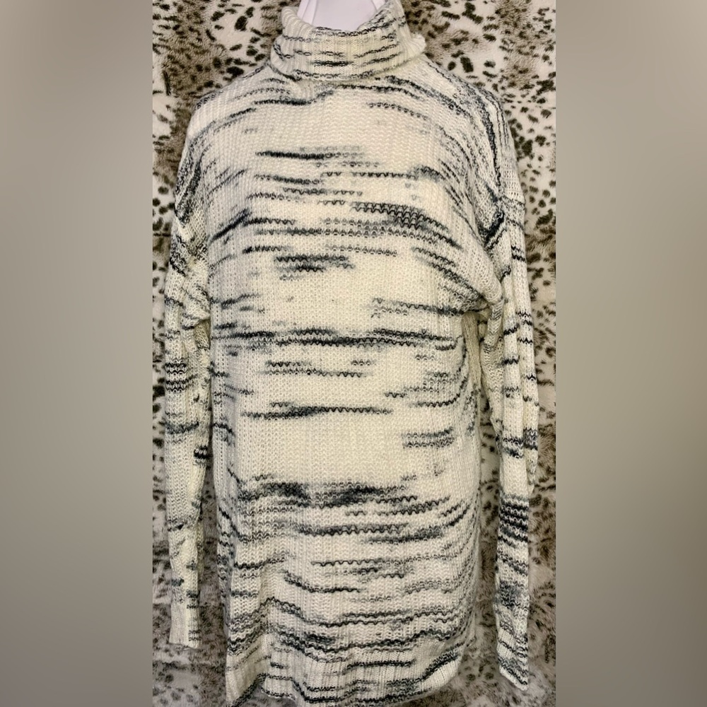 Torrid Sweater